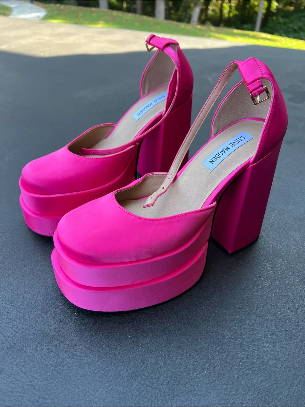 Steve Madden Hot Pink Platform Block Heel Mary Jane Pumps